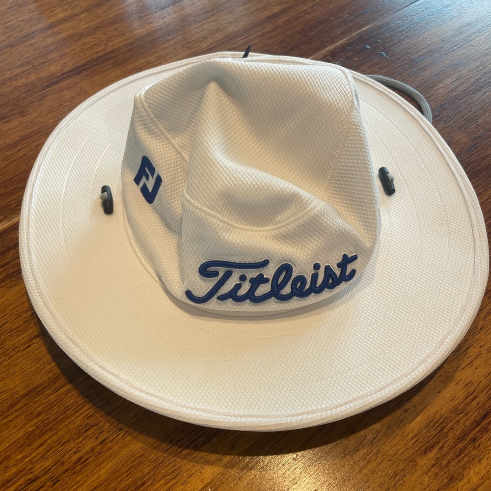 Never worn, Titleist Tour Aussie hat